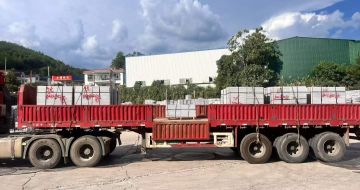 普洱 芝麻灰花岗岩地铺石出货日常