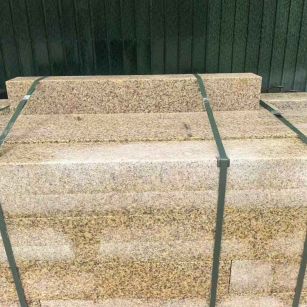 普洱 黄金麻花岗岩石材机切面栏杆料半成品