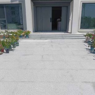 普洱 芝麻白花岗岩地铺石地面铺装