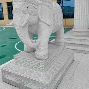 普洱 白麻花岗岩动物异形石雕-大象
