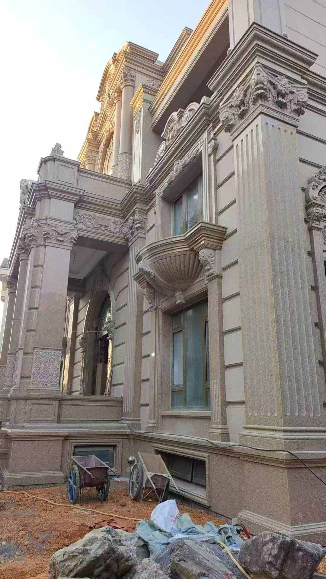 普洱 黄金麻花岗岩光面别墅外墙干挂施工完成