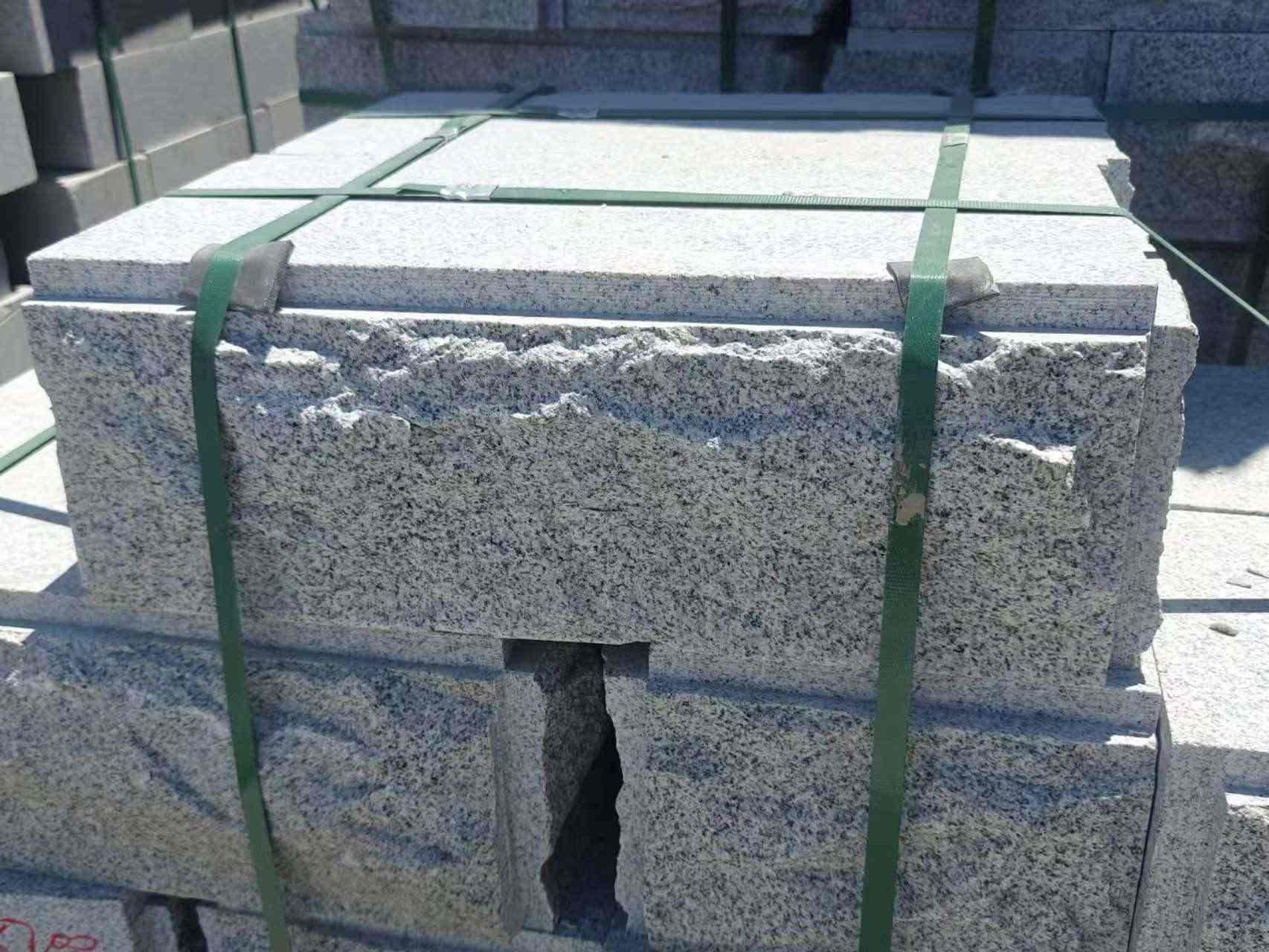 普洱 芝麻白花岗岩自然面成品