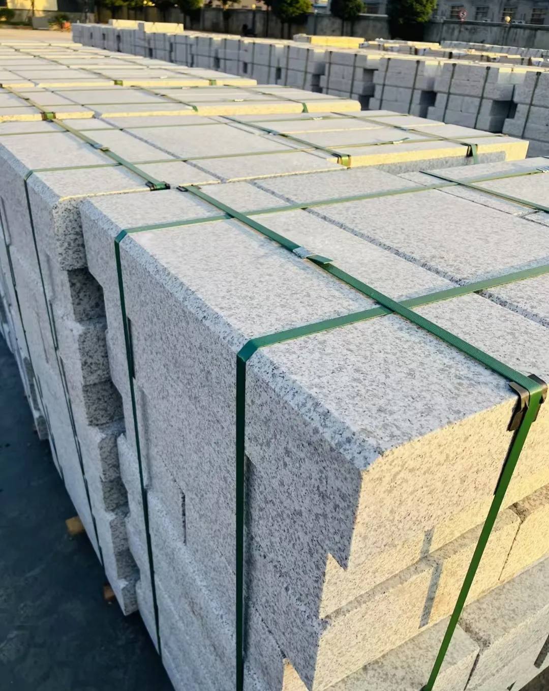 普洱 白麻花岗岩路沿石，马路牙子，路缘石，平石，立缘石等