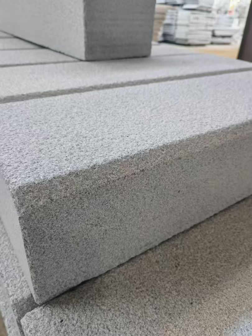 普洱 芝麻灰荔枝面路沿石