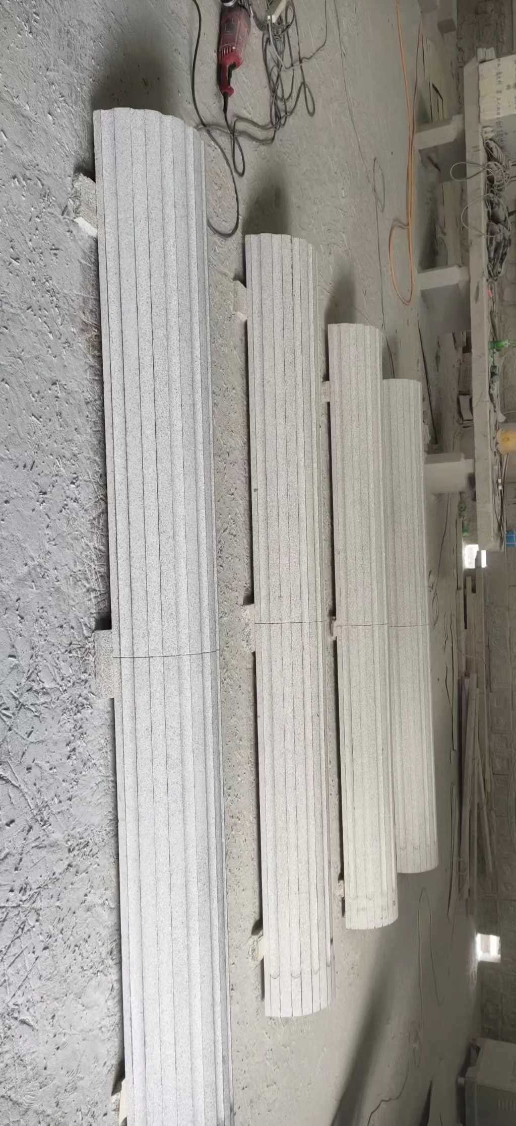 普洱 花岗岩厂家带你看白麻花岗岩门楼大柱柱皮