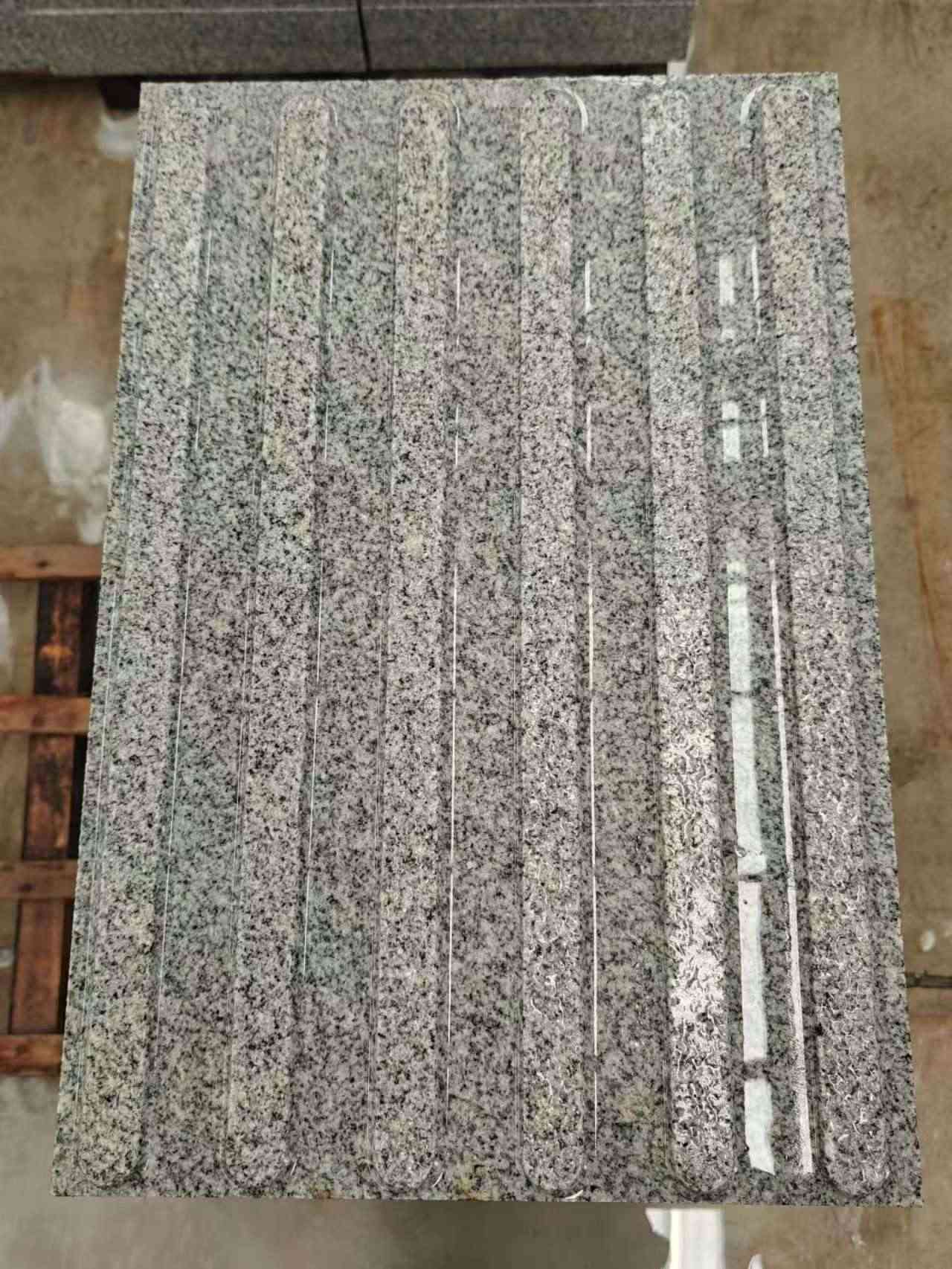 普洱 芝麻白花岗岩荔枝面雕刻盲道，盲条